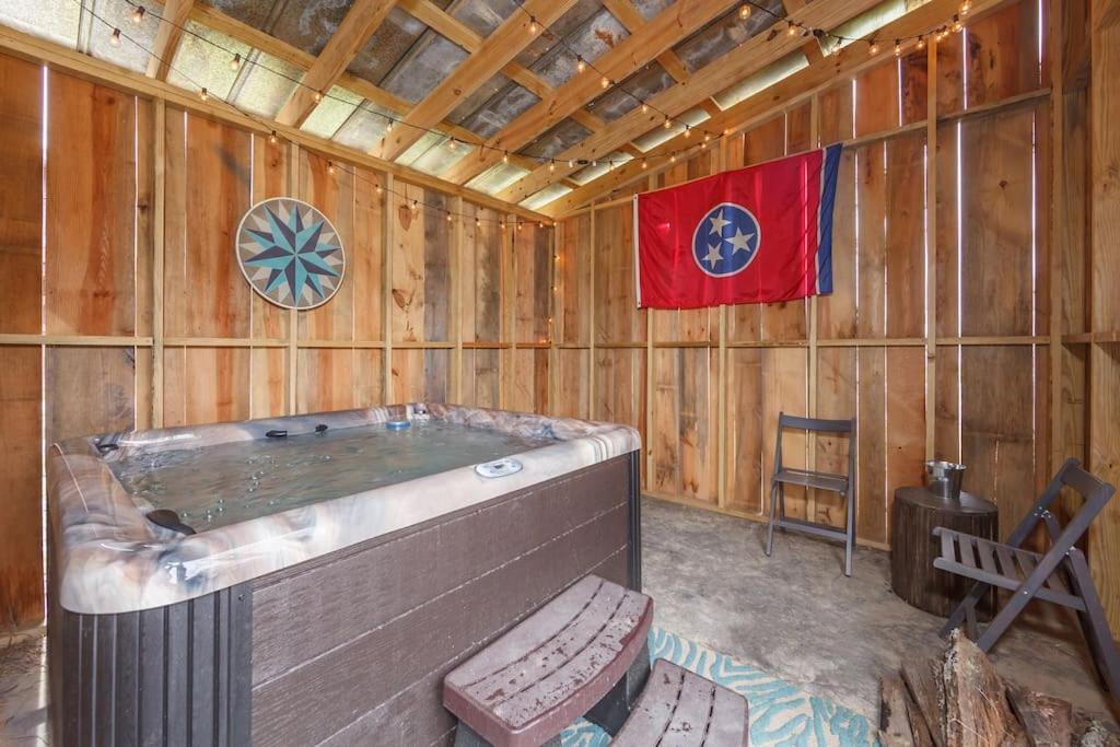 סביירוויל Romantic A-Frame Private Hottub Firepit Neargsmnp מראה חיצוני תמונה